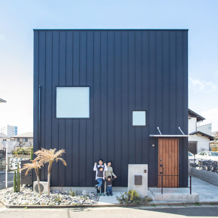 LIFE LABELマガジン『暮らしのインタビュー』掲載情報